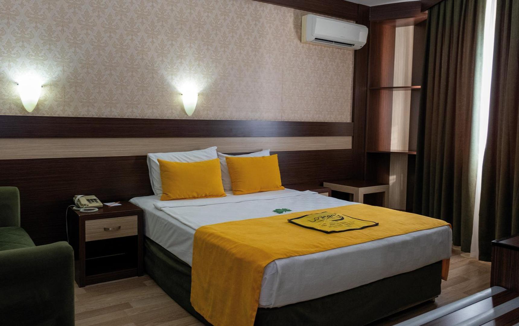Lonicera World Авсалар Екстериор снимка